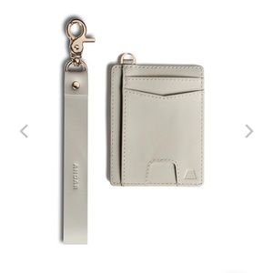 The Denner Andar wallet keychain